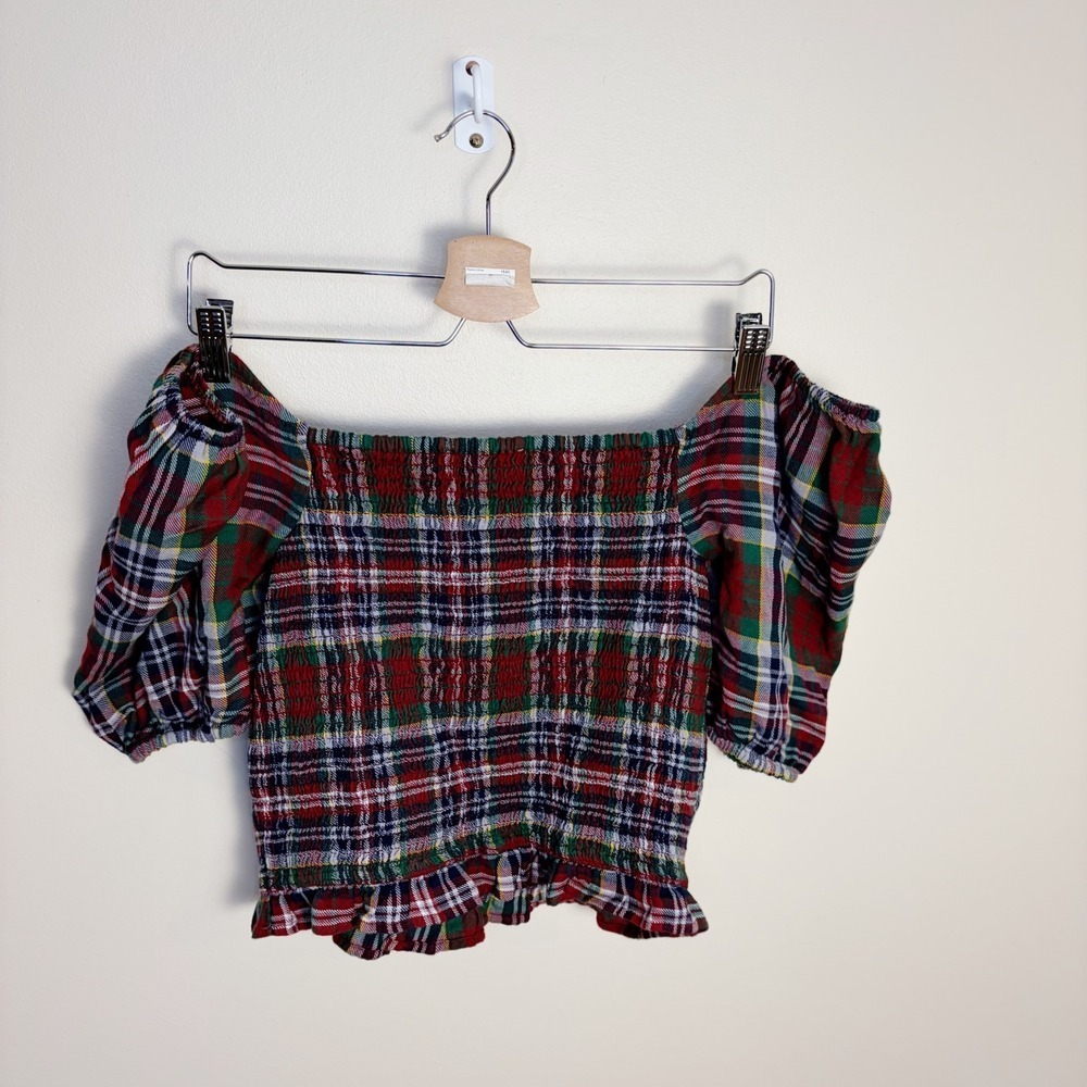 American Eagle Top Women L Red Plaid Smocked Off The Shoulder Puff Sleeve Crop - Picture 2 of 8